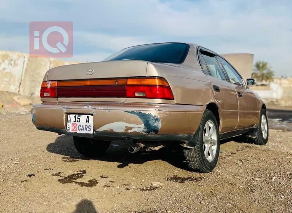 تۆیۆتا کۆرۆلا